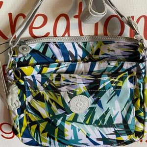 Kipling Sebastian Crossbody